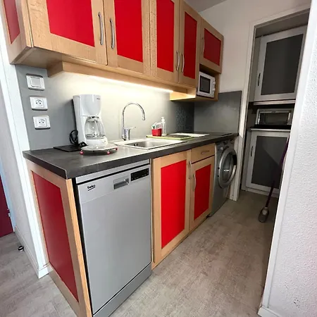 2 Pieces Avec Parking Et Animaux Admis A - Fr-1-338-136 *