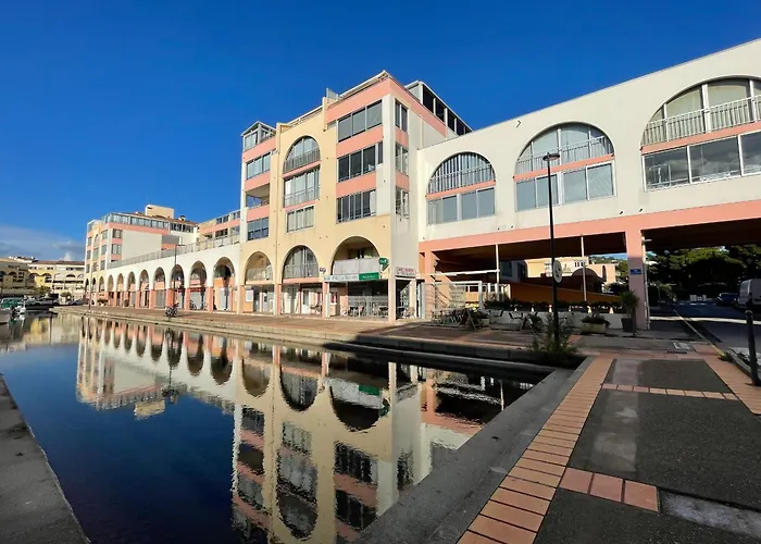 2 Pièces Avec Parking Et Animaux Admis à - Fr-1-338-136 Appartamento Sète